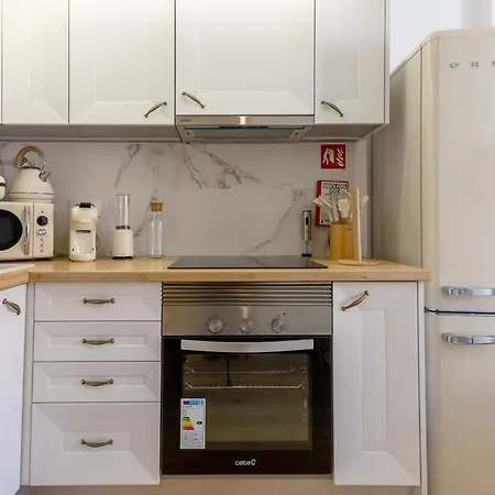White Angel By Portas Do Sol Apartment Lisbon