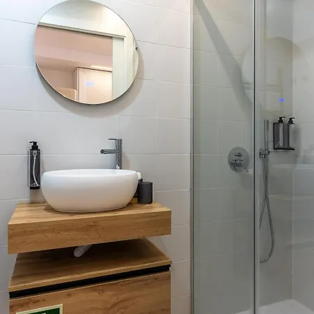 White Angel By Portas Do Sol Apartment Lisbon